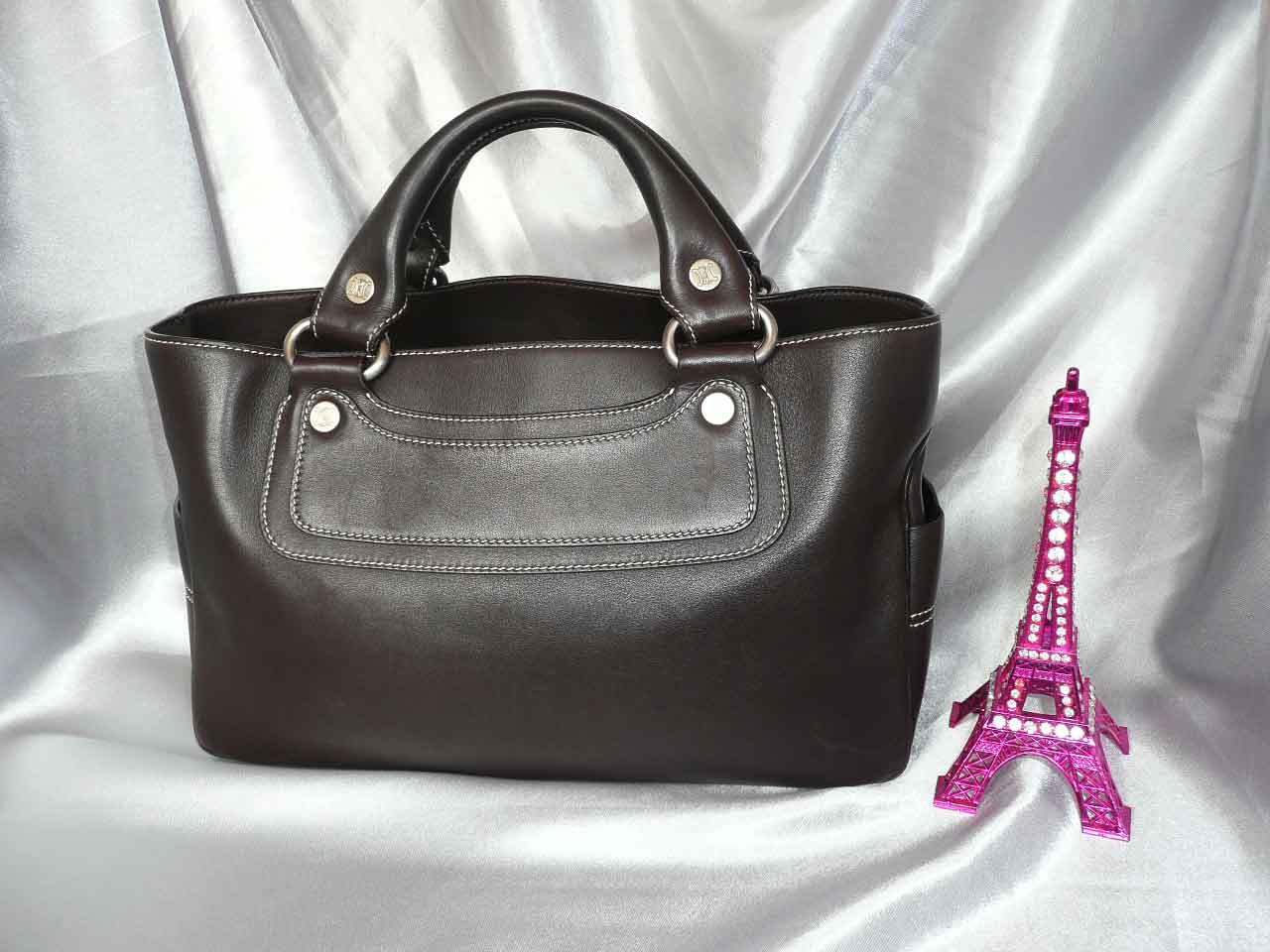 Le chic a Paris - sac Louis Vuitton  