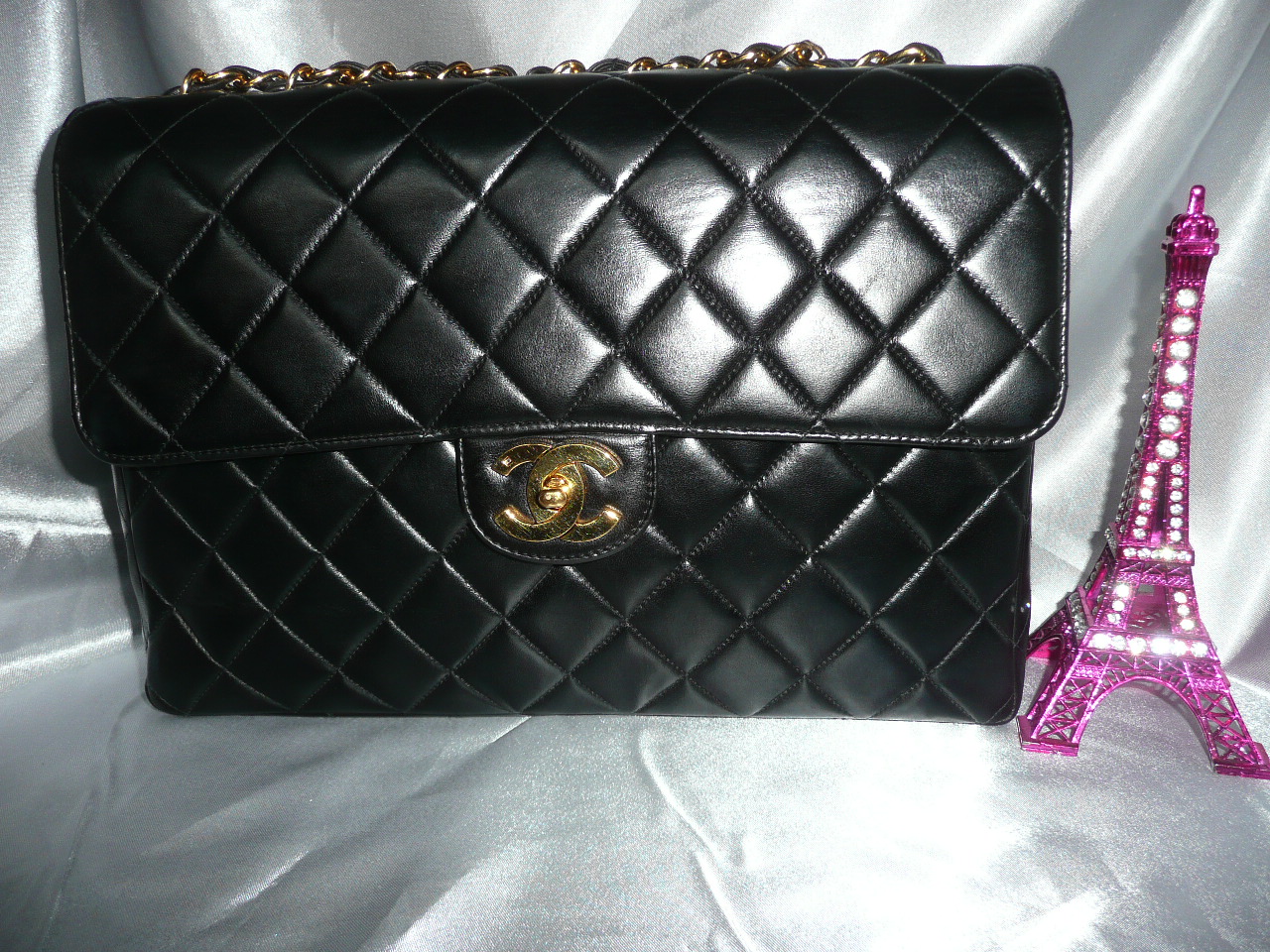 Chanel Timeless Jumbo 30cm