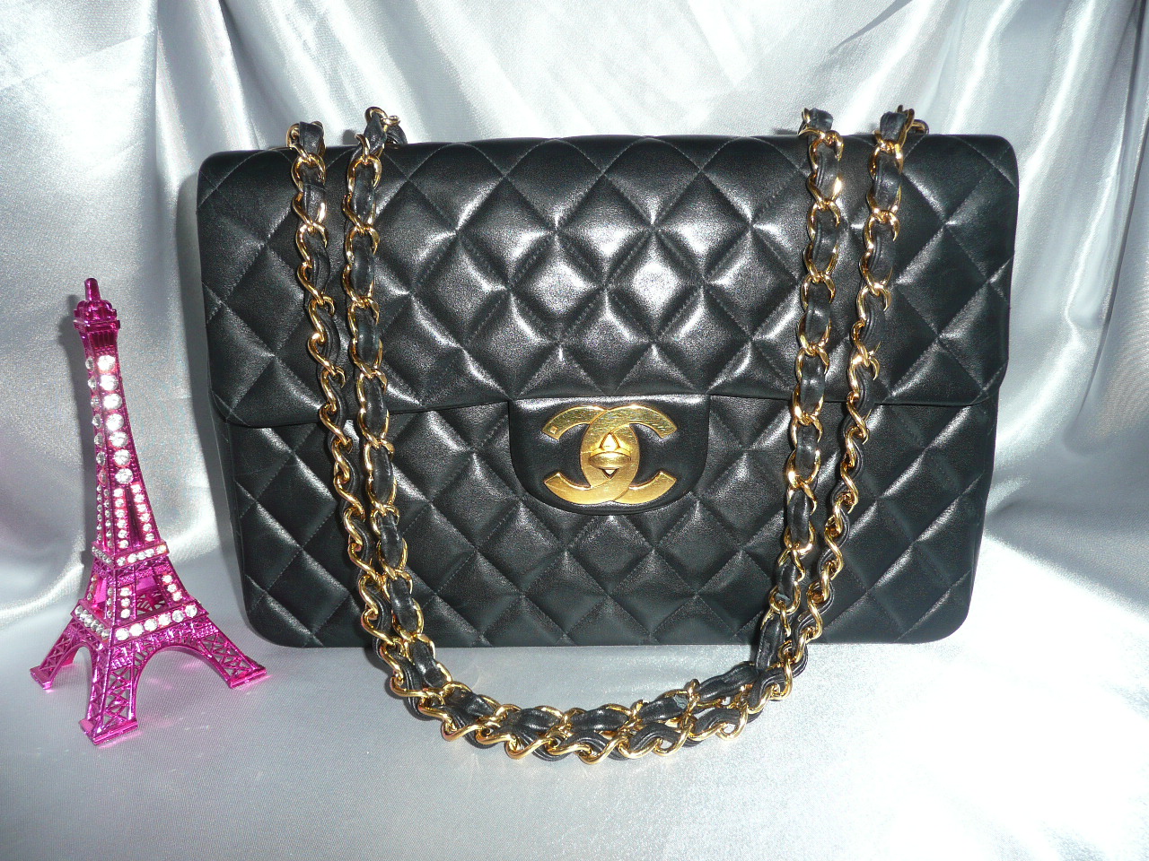 Chanel Timeless Jumbo XL 34cm