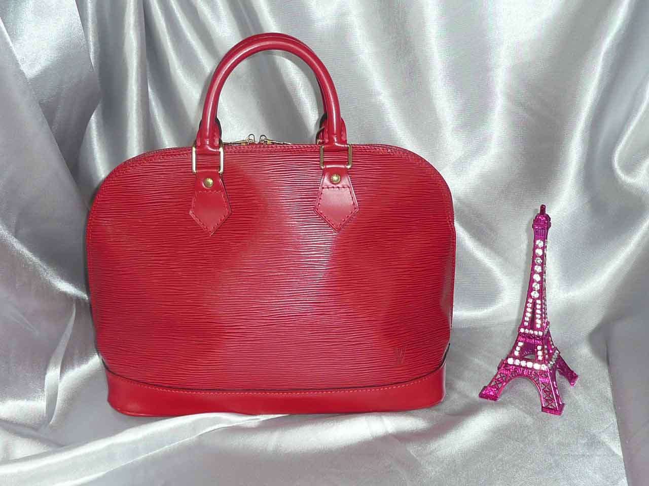 Louis Vuitton Alma cuir epi rouge